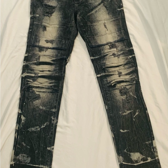 Golden Denim Stonewashed/Distressed Jeans - Picture 4 of 12